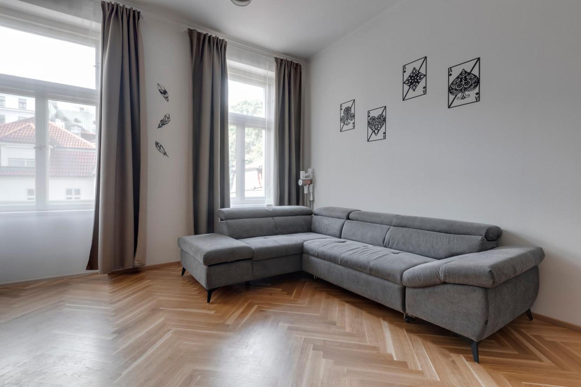 New Town Oases Apartment Praga Esterno foto